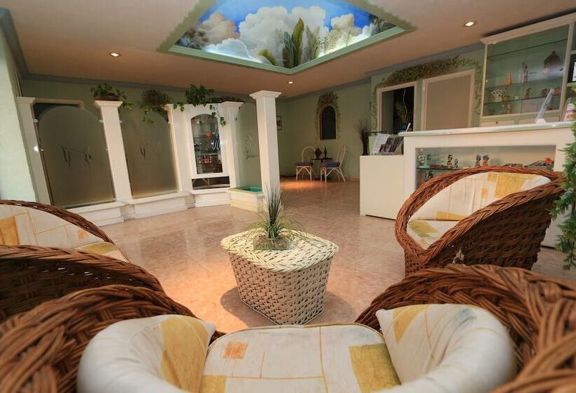 فندق Dorados Conventions & Resort