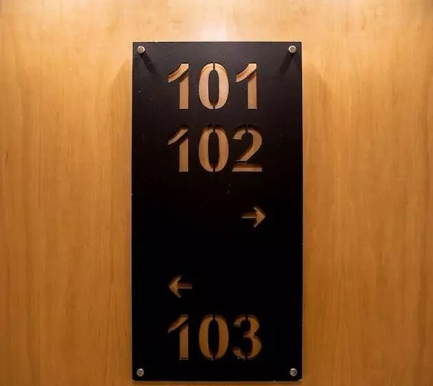 هتل Ecoski By Bund