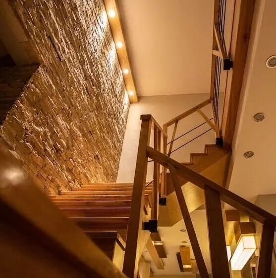 هتل Ecoski By Bund