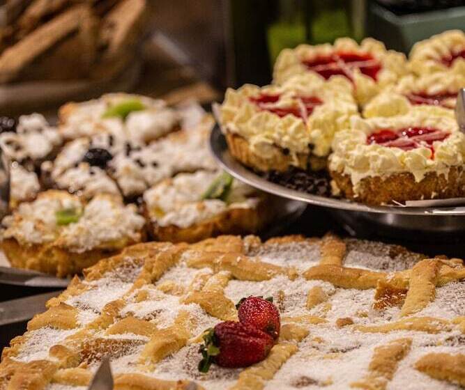 هتل Ecoski By Bund