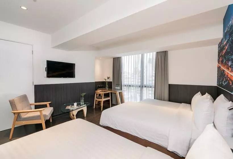 Galleria 12 Sukhumvit Bangkok By Compass Hospitality