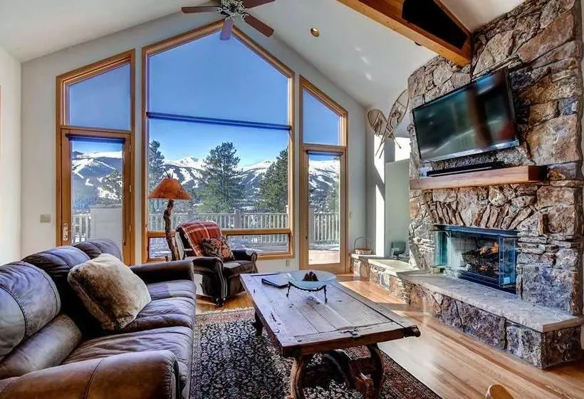 בית מלון כפרי Gold Flake