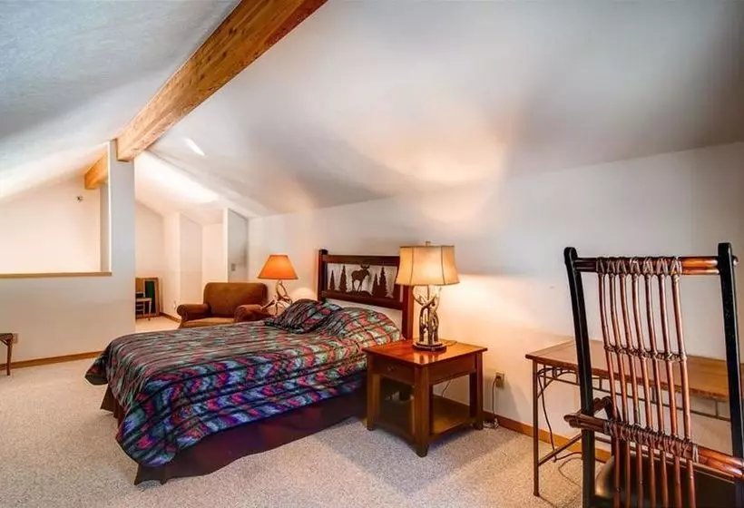 בית מלון כפרי Gold Flake