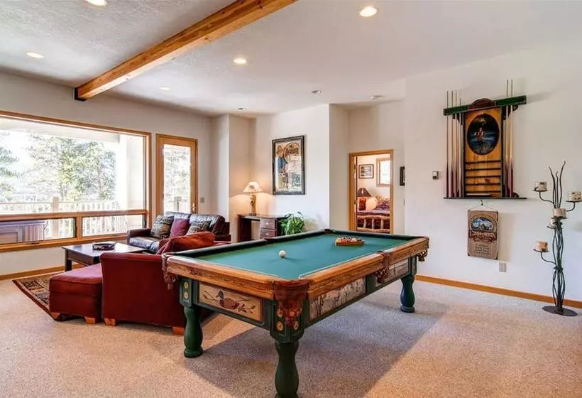 בית מלון כפרי Gold Flake