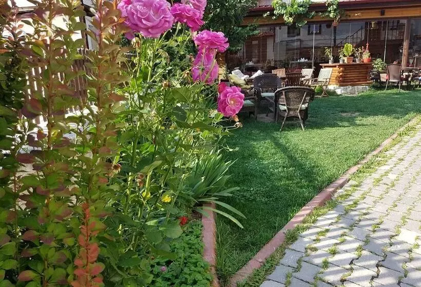 هتل Kadıoğlu Konağı