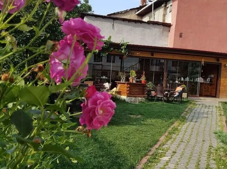 هتل Kadıoğlu Konağı