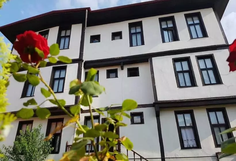 هتل Kadıoğlu Konağı