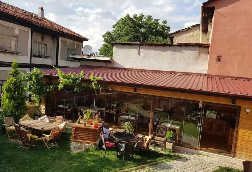 هتل Kadıoğlu Konağı