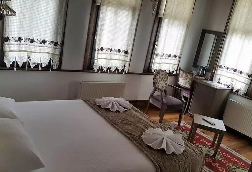 هتل Kadıoğlu Konağı