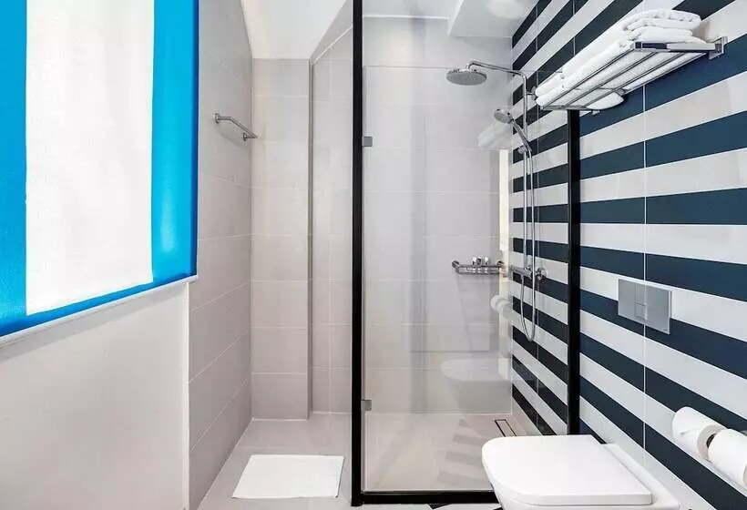 Отель Mercure Voronezh Center