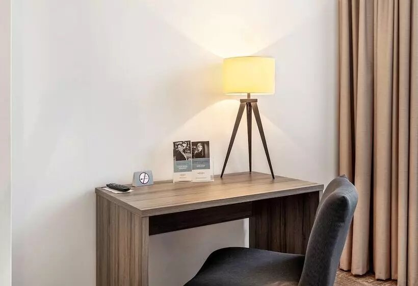 Отель Mercure Voronezh Center