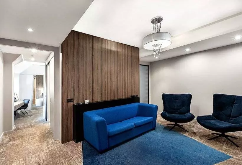 Отель Mercure Voronezh Center