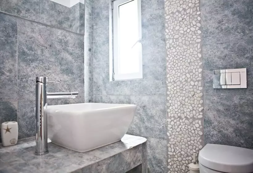 בית מלון כפרי Niriides Homes & Villas