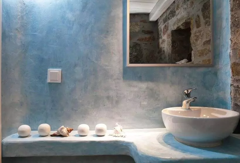 בית מלון כפרי Niriides Homes & Villas