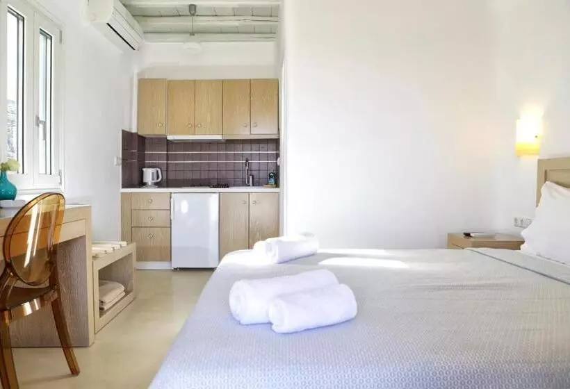 בית מלון כפרי Niriides Homes & Villas