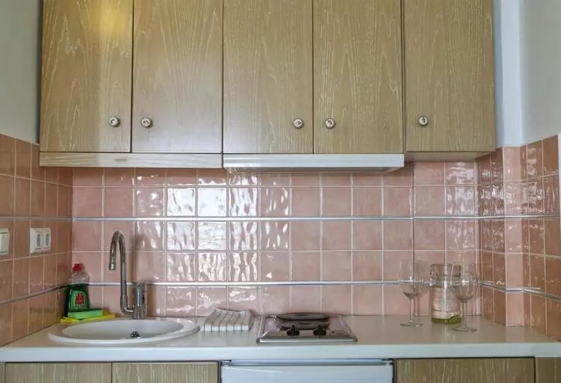 בית מלון כפרי Niriides Homes & Villas