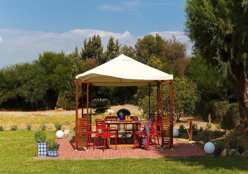 בית מלון כפרי Rhodian Villa