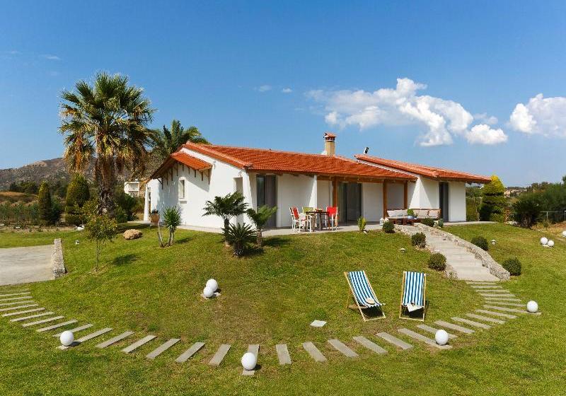 בית מלון כפרי Rhodian Villa