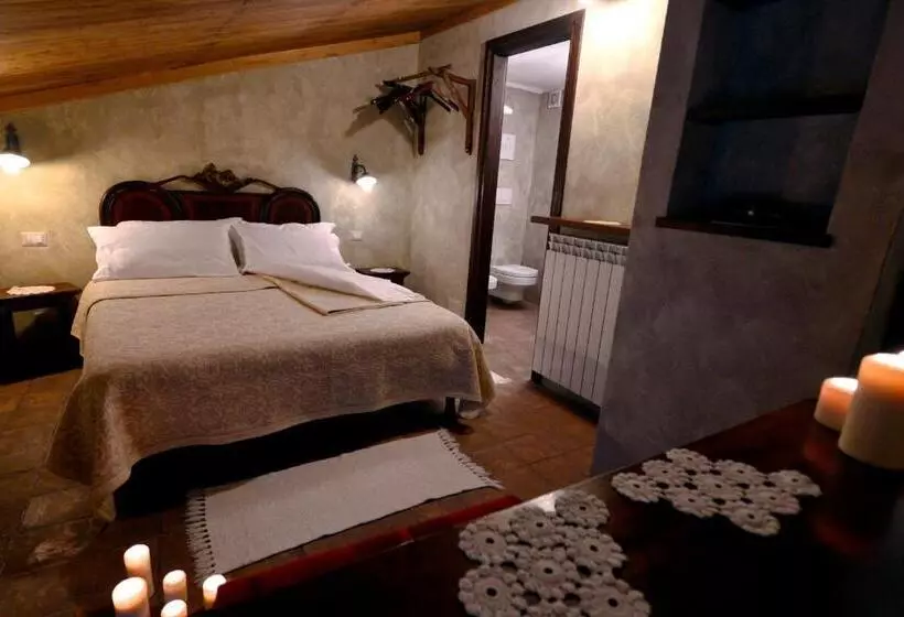 هتل Robur Marsorum Albergo Diffuso