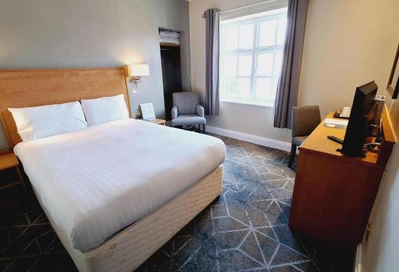 فندق The Brocket Arms Wetherspoon