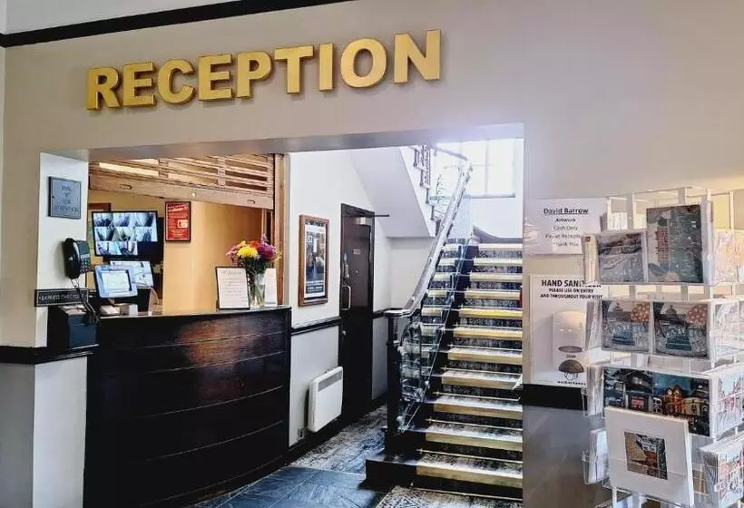 فندق The Brocket Arms Wetherspoon