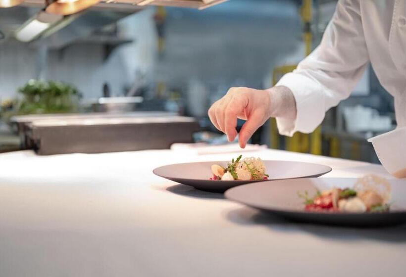 هتل St. Regis Macao