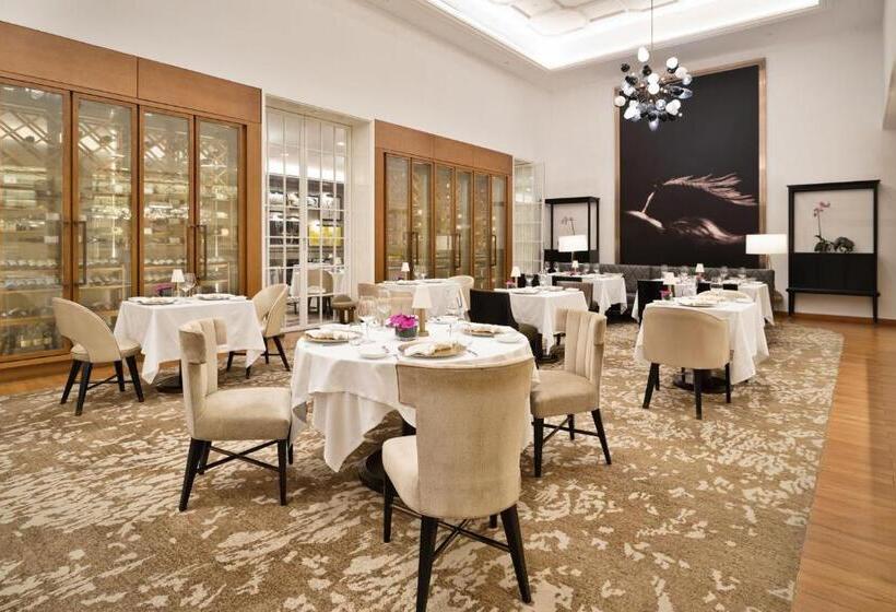 هتل St. Regis Macao