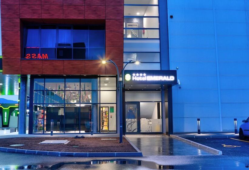 هتل Emerald