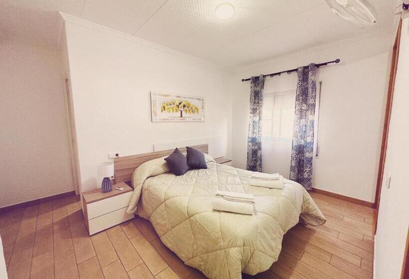 בית מלון כפרי Fonda Aparicio