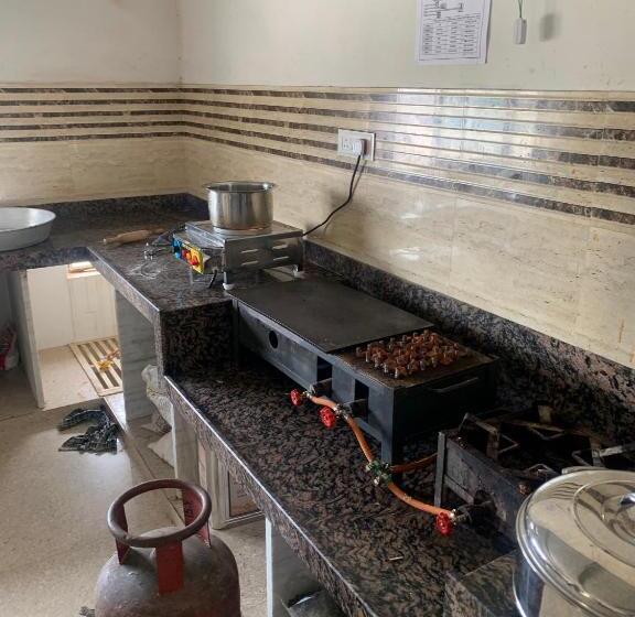 Jsr Boys Hostel Pratap Nagar