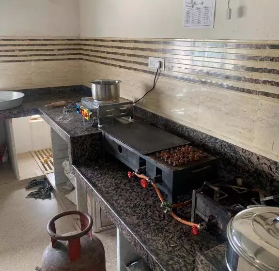 Jsr Boys Hostel   Pratap Nagar