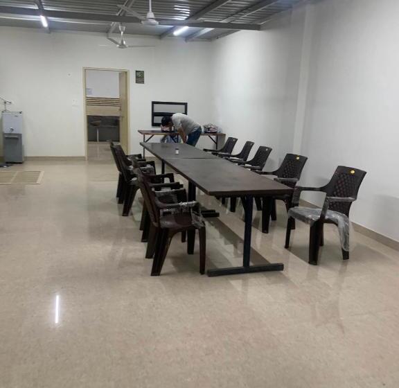 Jsr Boys Hostel Pratap Nagar