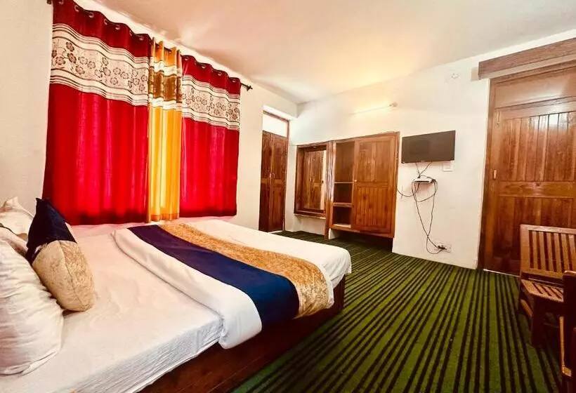 پانسیون The Daulat   A Luxury Stay