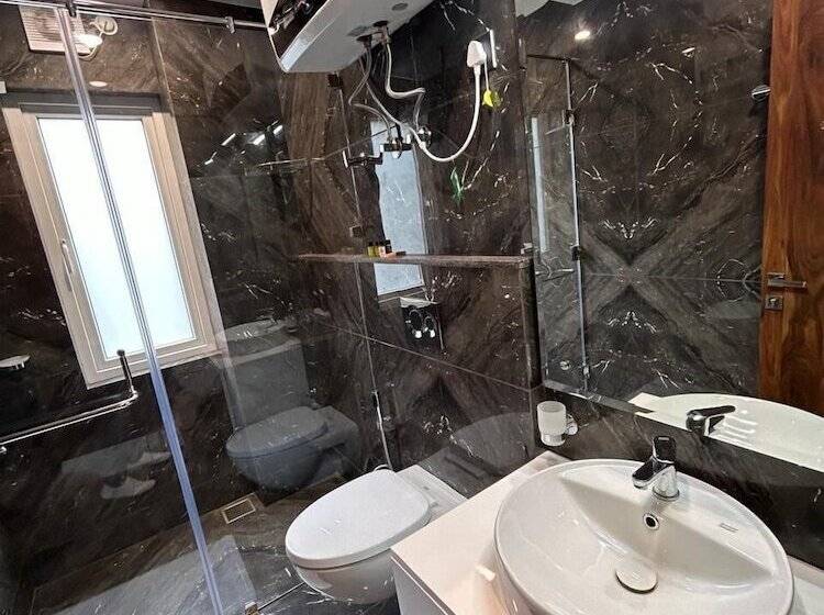 צימר The Cedar Villa