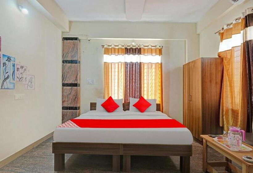 Hotel Flagship Chalukya Comforts