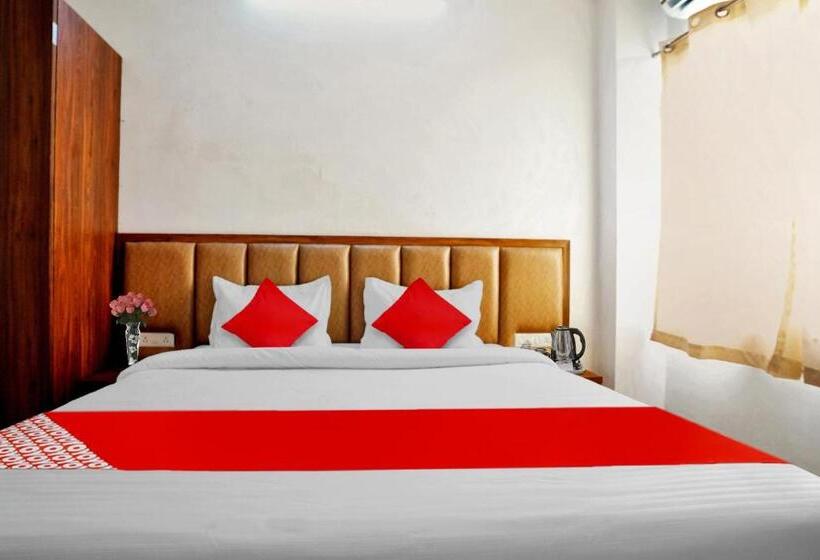 ホテル O Raj Villas