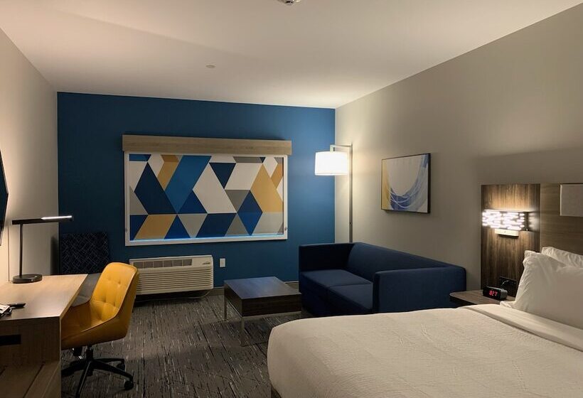 هتل Holiday Inn Express & Suites Courtenay Comox, An Ihg