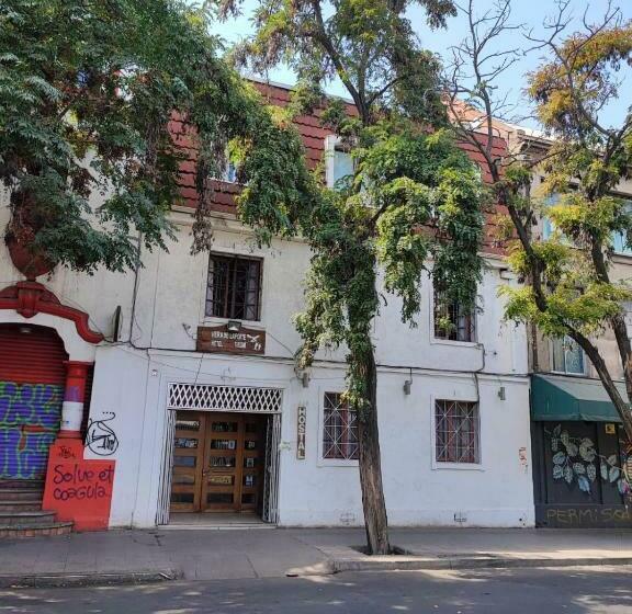 膳宿费 Acogedora Habitación En El Centro De Santiago