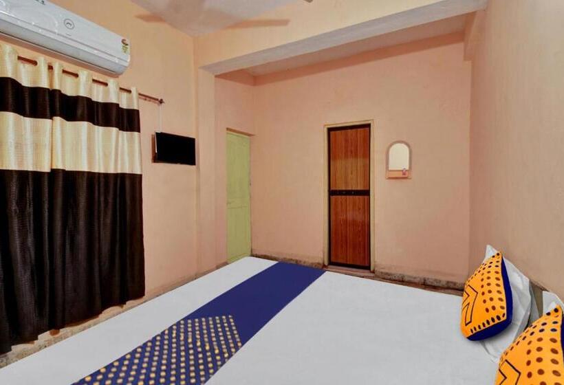 Spot On Hotel Highway Inn