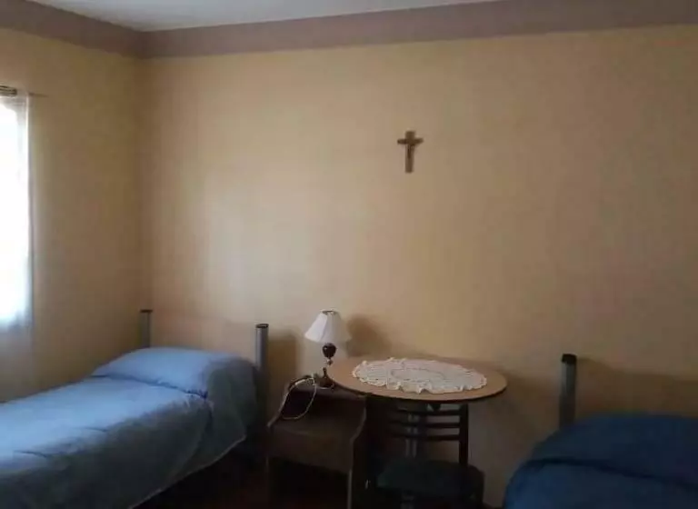 ユースホステル Hospedaje Familiar Virgen De Fátima