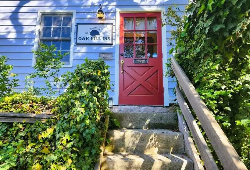 Retkeilymaja Oak Hill Inn