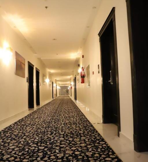 ホテル Golden Bujari Bisha