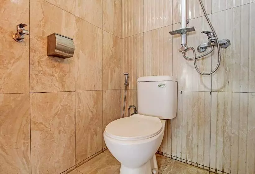 Hotelli Oyo 92294 Amole Homestay Syariah