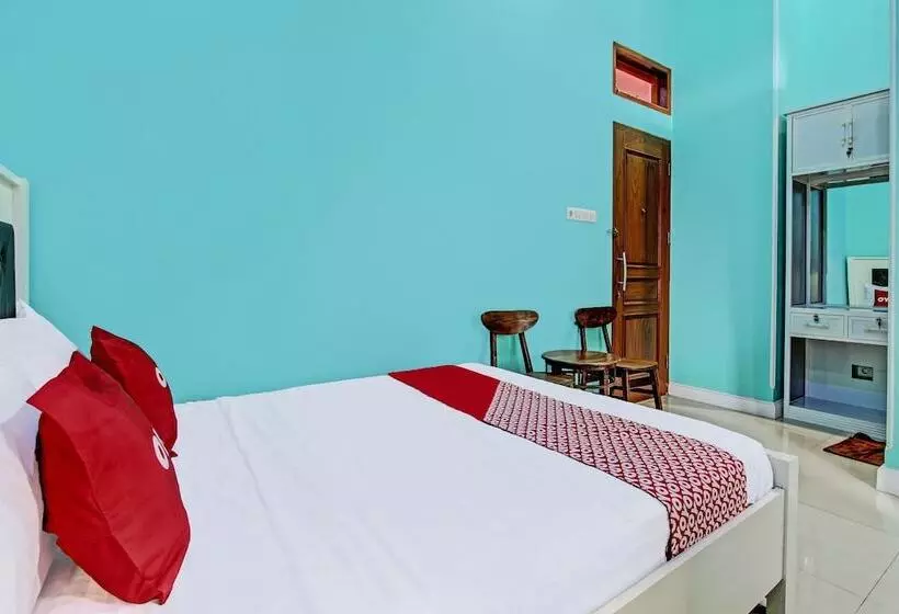 Hotelli Oyo 92294 Amole Homestay Syariah