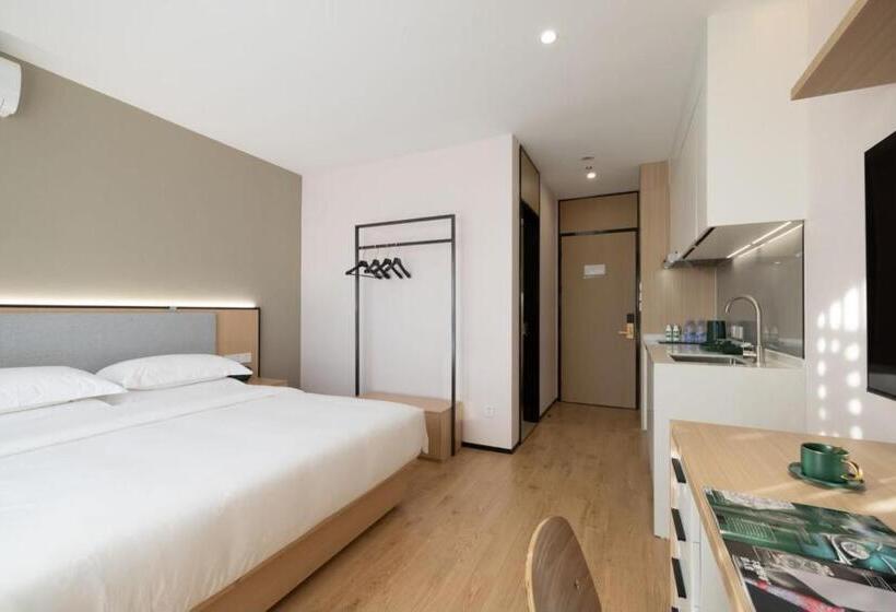 Time Traveller Boutique Hotel Near Peking Man Site At Zhoukoudian, University Of Chinese Academy O