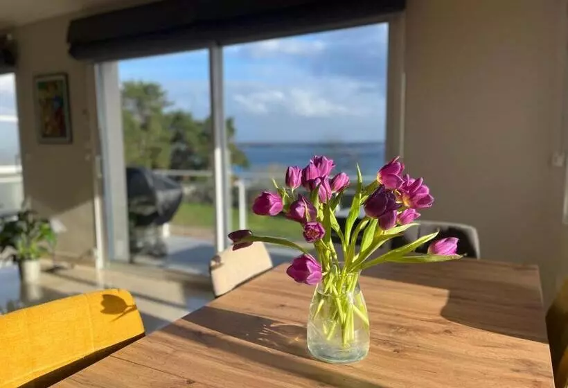 تختخواب و صبحانه Brest And Breakfast Vue Mer