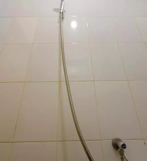 Hotelli Oyo 92261 Aulia Homestay Syariah