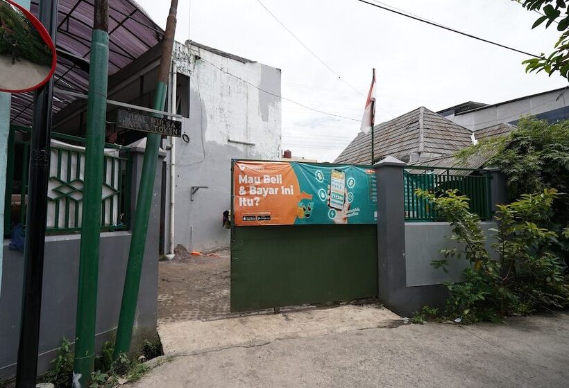 Hotel Spot On 92269 Arjuna Homestay