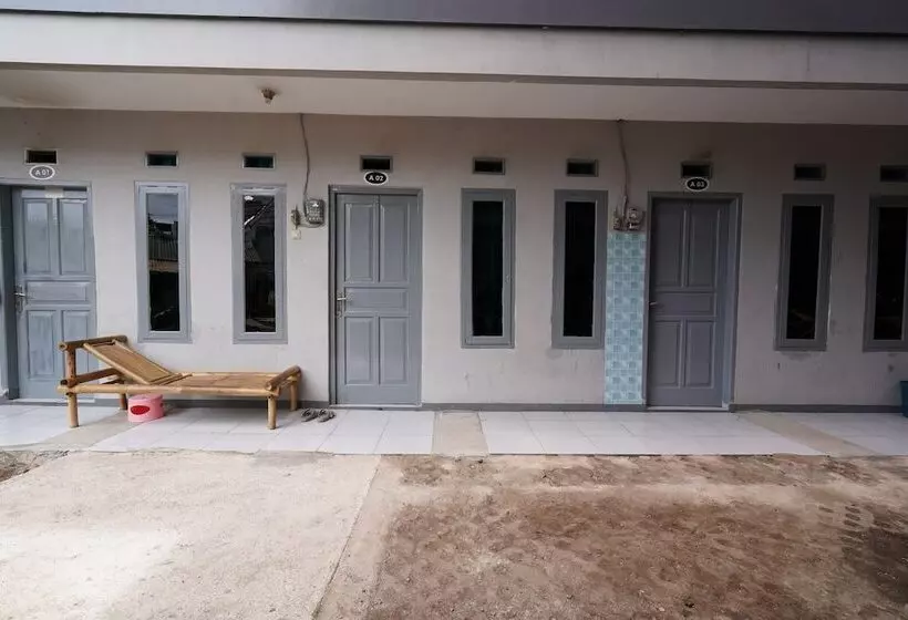 ホテル Spot On 92269 Arjuna Homestay