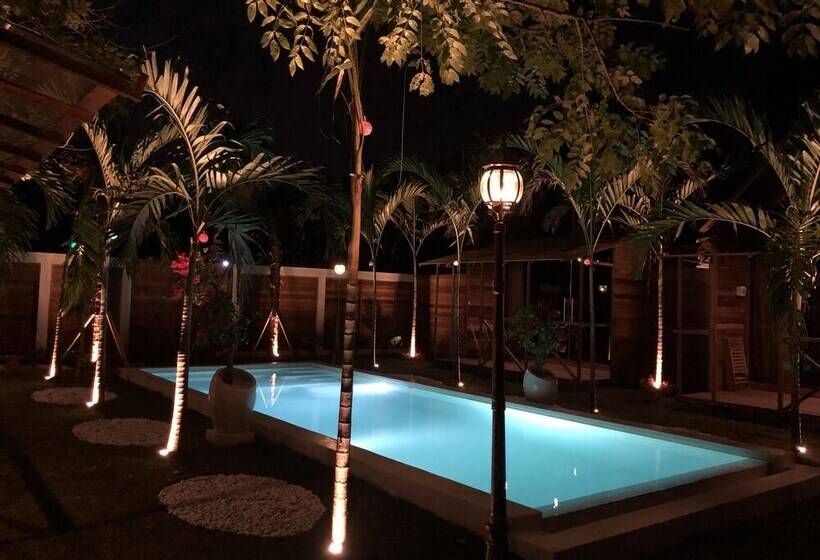 Отель Wow Bungalows F